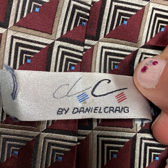 Daniel Craig brown /blue/tan triangle silk necktie - Picture 4 of 4